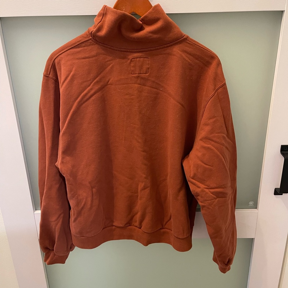 Size L American Eagle mock neck sweatshirt